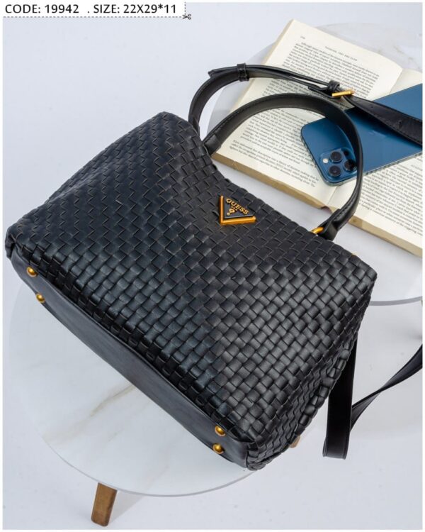 ⁦Guess Woven⁩ - الصورة ⁦5⁩