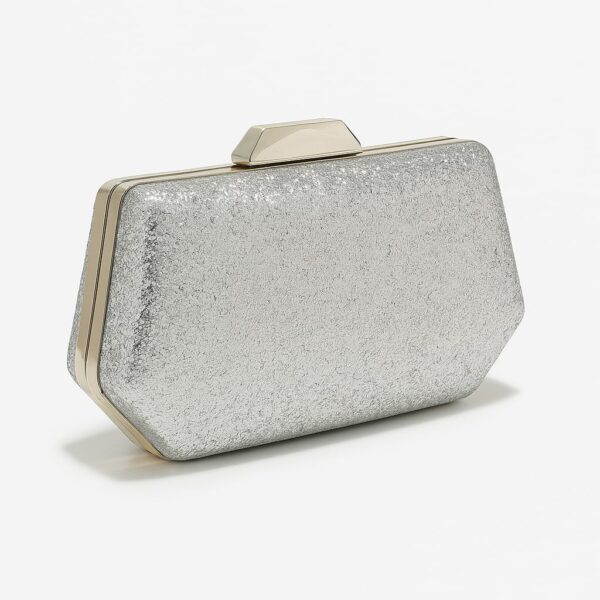 ⁦Stylish evening clutch bag⁩ - الصورة ⁦3⁩