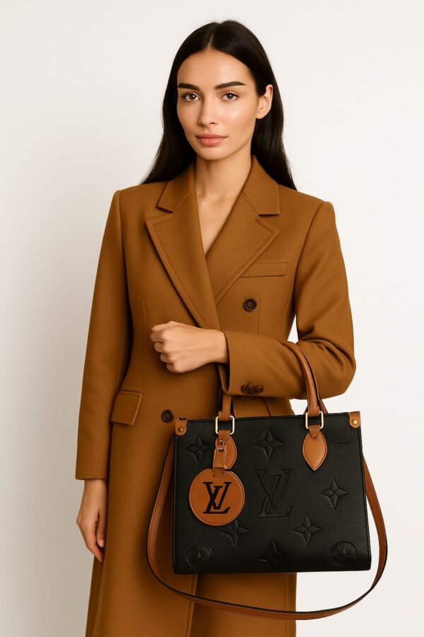 ⁦Louis Vuitton Monogram Brown _ Black⁩ - الصورة ⁦2⁩