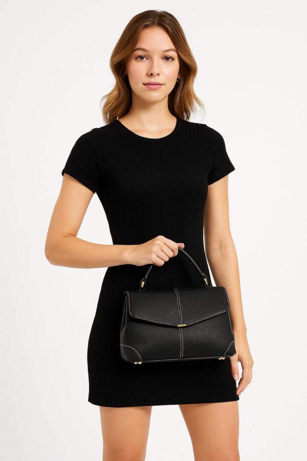⁦White Stitch Bag⁩ - الصورة ⁦2⁩