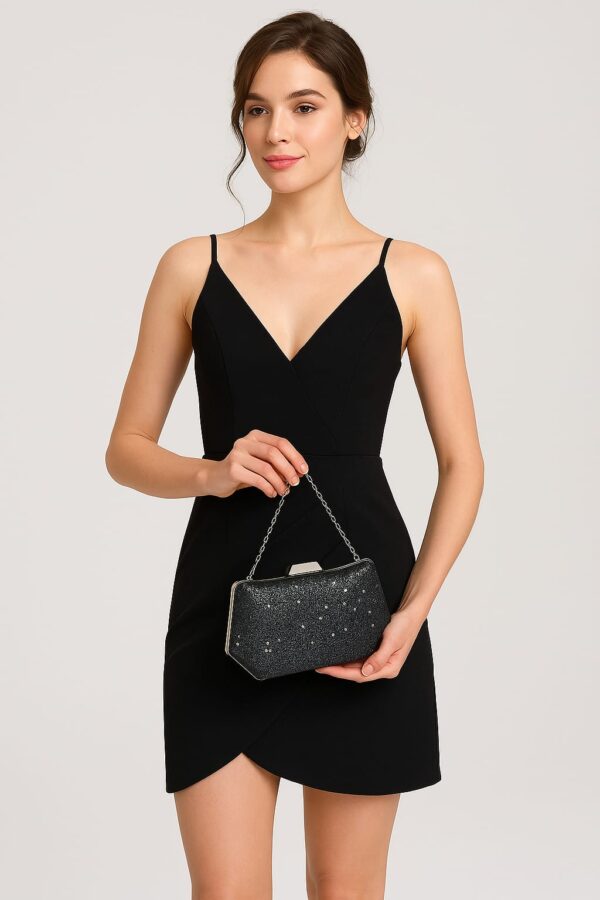 ⁦Stylish evening clutch bag⁩ - الصورة ⁦2⁩