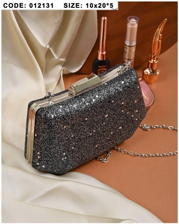 ⁦Stylish evening clutch bag⁩ - الصورة ⁦5⁩