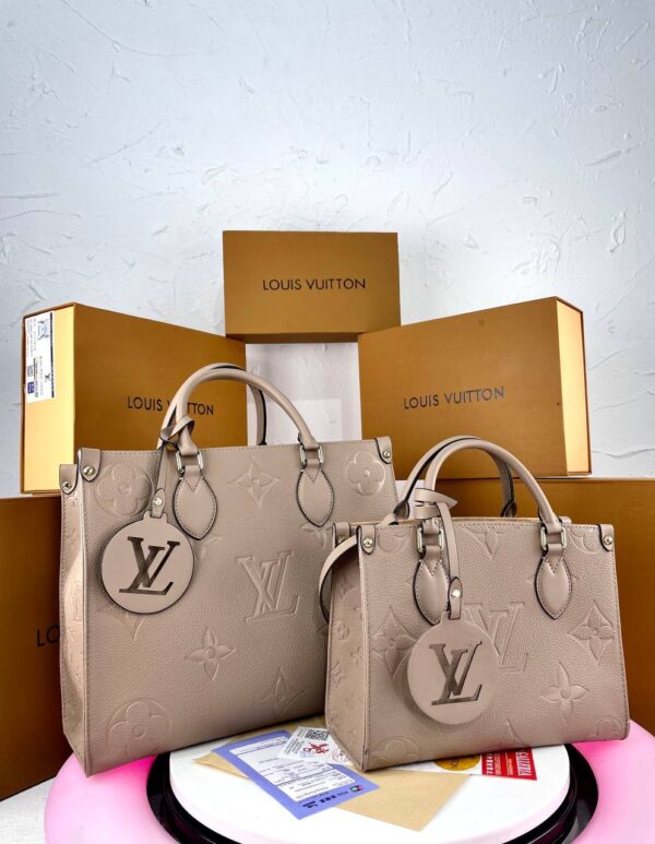⁦Louis Vuitton Monogram beige⁩ - الصورة ⁦3⁩