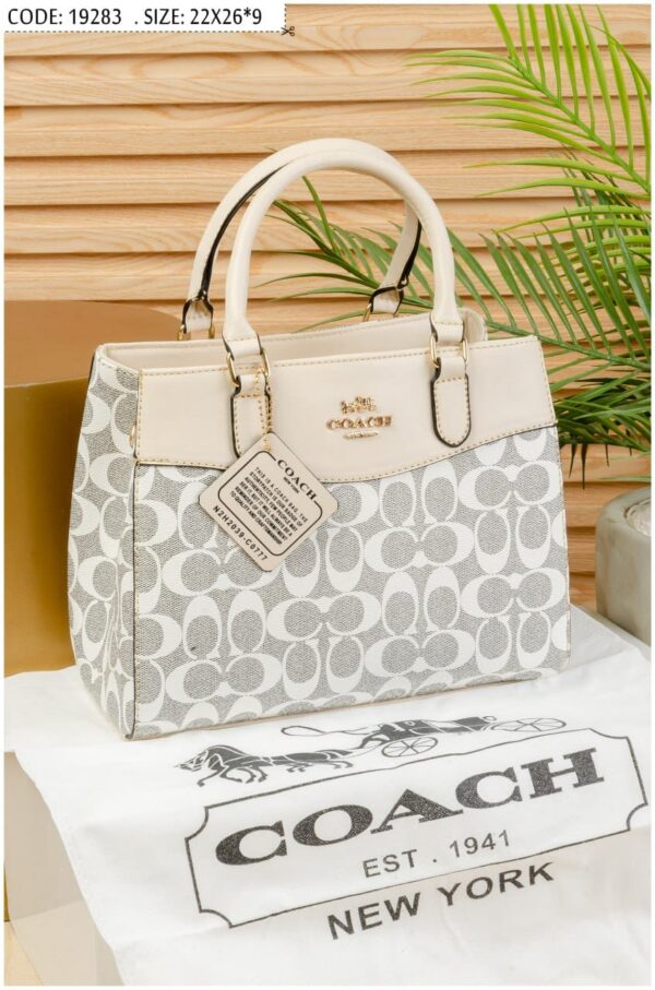 ⁦Classic Monogram Bag⁩ - الصورة ⁦7⁩