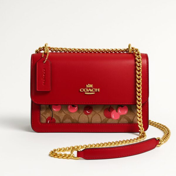 ⁦Luxury Coach mini bags with a playful twist⁩ - الصورة ⁦7⁩