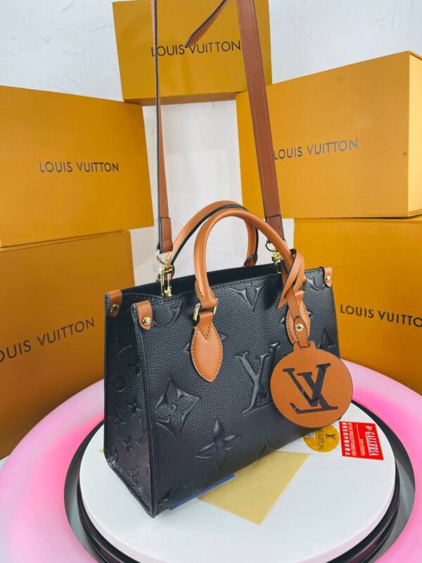 ⁦Louis Vuitton Monogram Brown _ Black⁩ - الصورة ⁦3⁩