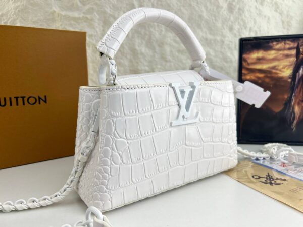 ⁦LV Mirror Crocodile-Texture Handbag⁩ - الصورة ⁦6⁩