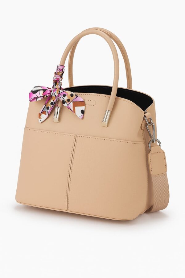 ⁦Elegant and practical handbag⁩ - الصورة ⁦7⁩