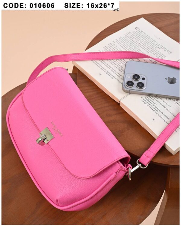⁦classic crossbody bag⁩ - الصورة ⁦22⁩