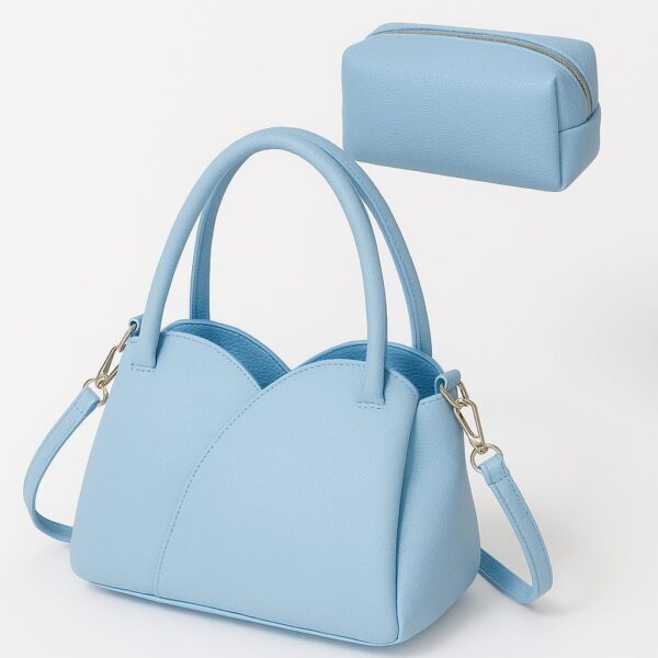 ⁦classic yet modern crossbody handbag⁩ - الصورة ⁦6⁩