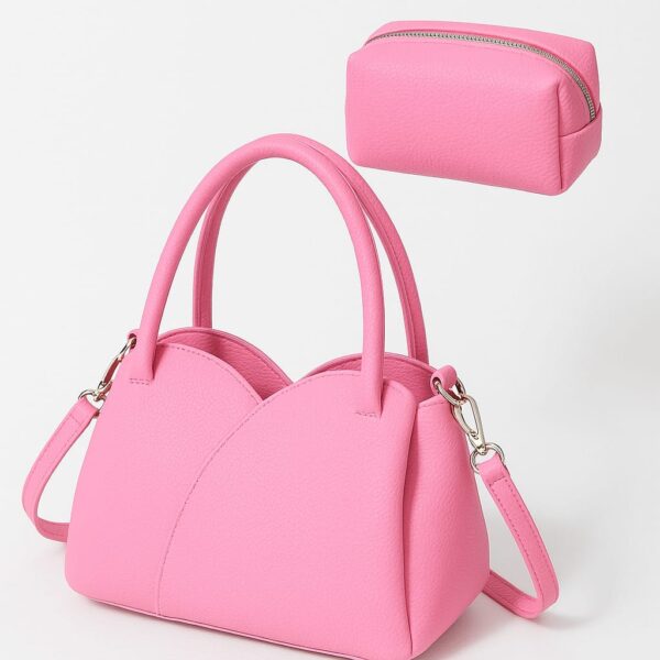 ⁦classic yet modern crossbody handbag⁩ - الصورة ⁦7⁩