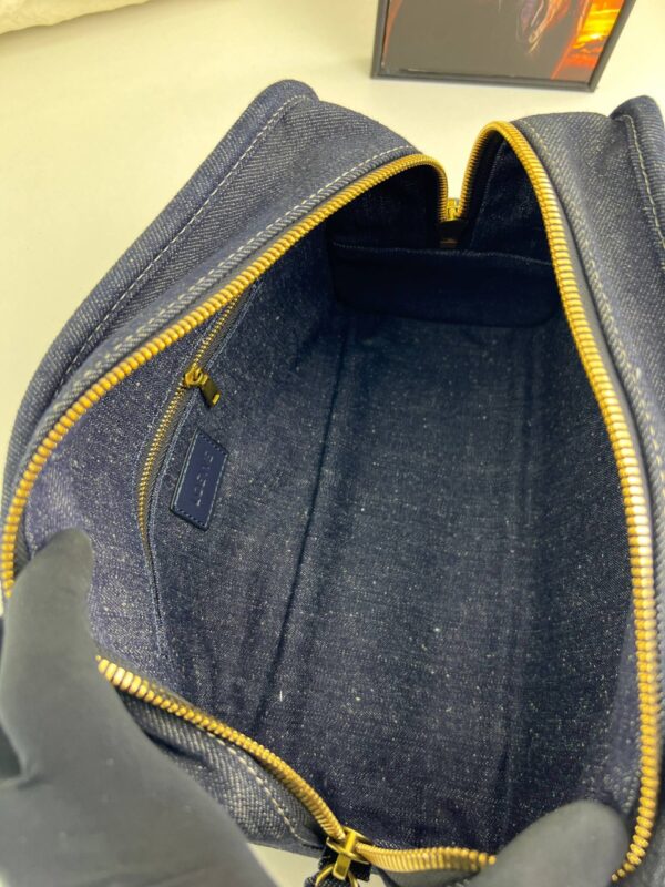 ⁦Denim Luxe⁩ - الصورة ⁦4⁩