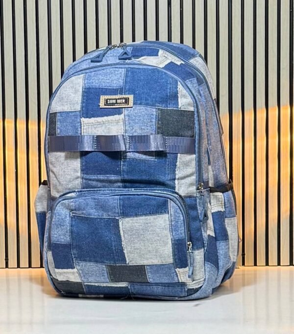 ⁦Denim backpack⁩ - الصورة ⁦2⁩