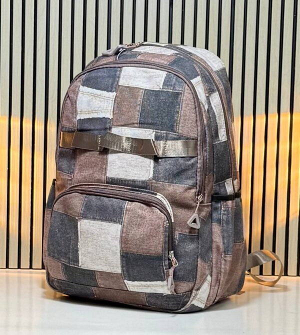 ⁦Denim backpack⁩ - الصورة ⁦5⁩