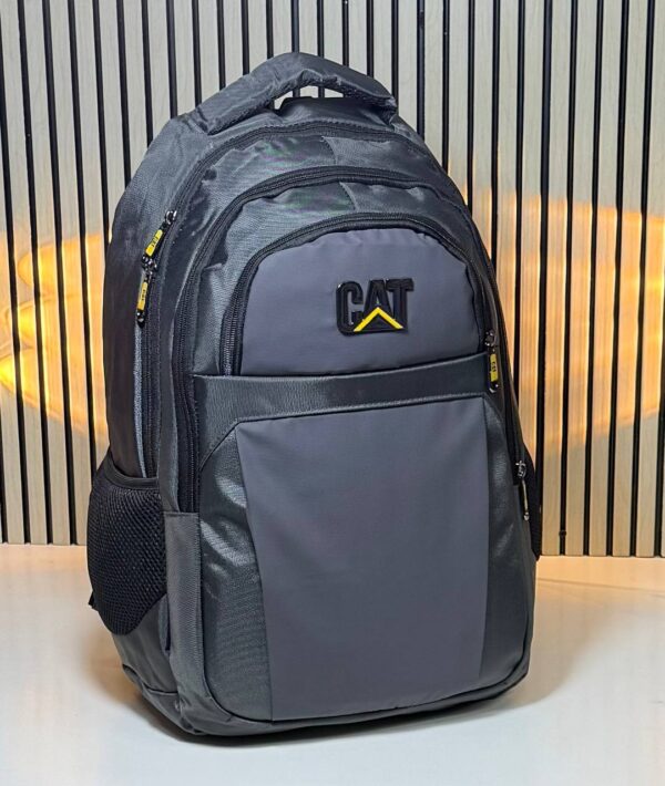 ⁦CAT backpack⁩ - الصورة ⁦4⁩