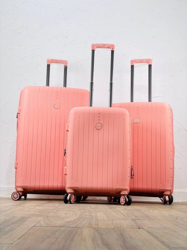 ⁦Classic Charles Travel Bag⁩ - الصورة ⁦7⁩