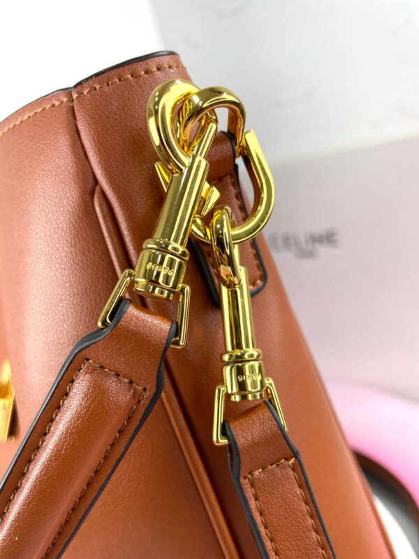 ⁦Celine Elegance Lock⁩ - الصورة ⁦6⁩