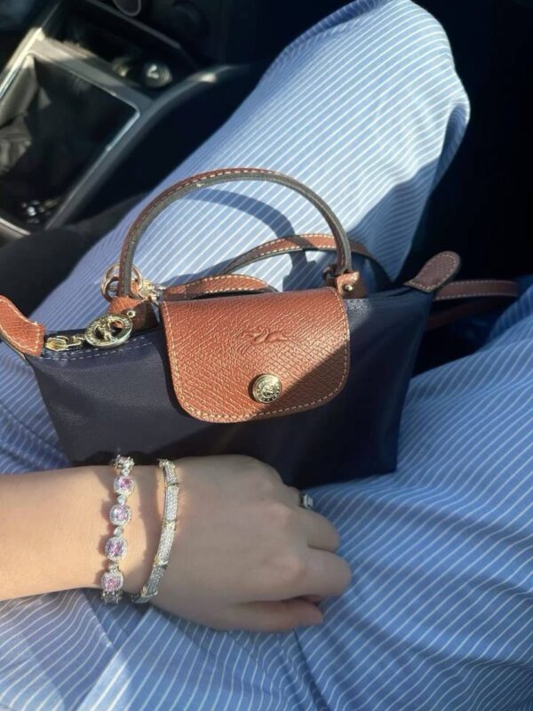 ⁦Mini Charm Longchamp⁩ - الصورة ⁦4⁩