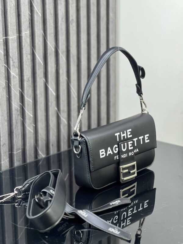 ⁦Fendi Baguette Icon⁩ - الصورة ⁦4⁩