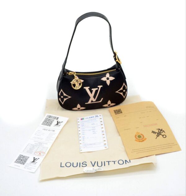 ⁦Louis Vuitton – Mini Moon Empriente⁩ - الصورة ⁦4⁩