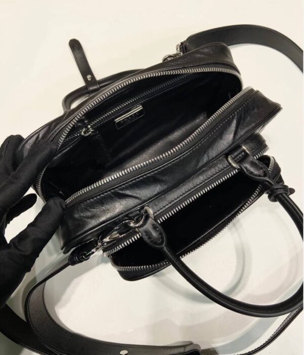 ⁦PRADA Handbag⁩ - الصورة ⁦7⁩