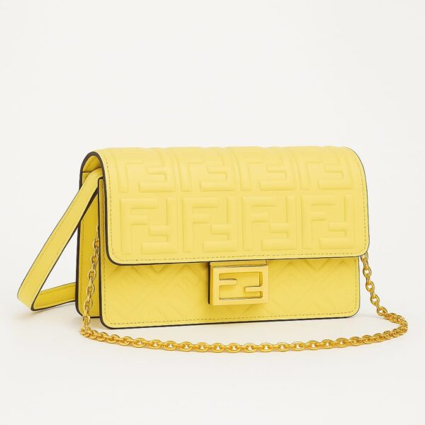 ⁦Fendi Mini Icon⁩ - الصورة ⁦8⁩