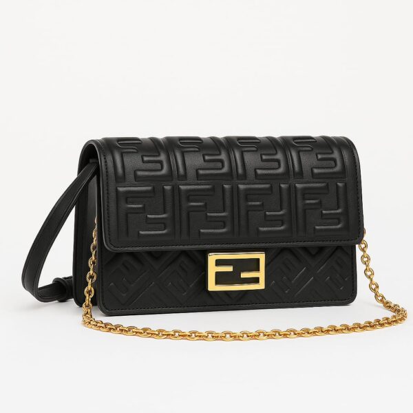 ⁦Fendi Mini Icon⁩ - الصورة ⁦6⁩